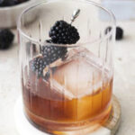 Коктейль Blackberry Honey Old Fashioned (Ожиновий мед Олд фешен) - фото 1