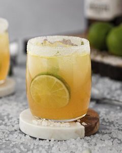 Коктейль Bourbon Margarita (Маргарита з бурбоном) - фото 1