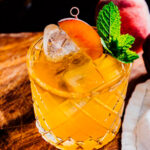 Коктейль Peach Whiskey Sour (Персиковий віскі сауер) - фото 1