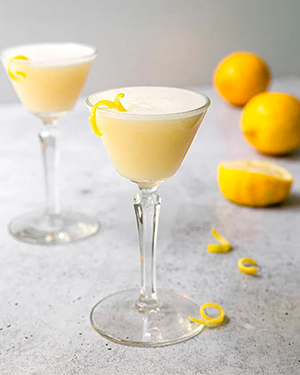 Коктейль Yuzu Sour (Юзу сауер) - фото 1