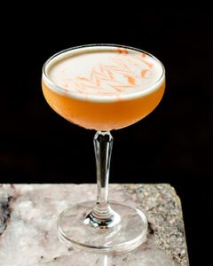 Коктейль Masala Chai Sour (Сауер з масала чаєм) - фото 1