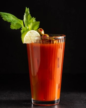 Коктейль Bloody Mary (Кривава Мері) - фото 1