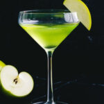 Коктейль Appletini (Яблучний Мартіні) - фото 1