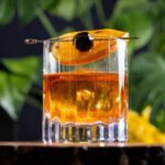 Коктейль Smoked Rye Old Fashioned (Копчений Олд-Фешн з Житнім Віскі) - фото 1