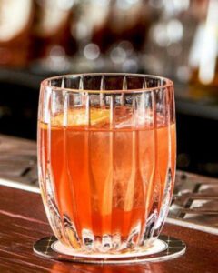 Коктейль Stormy Old Fashioned (Бурхливий олд-фешн) - фото 1
