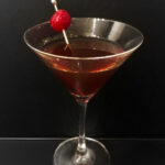 Коктейль Amontillado Sherry Manhattan (Мангеттен з хересом Амонтільядо) - фото 1